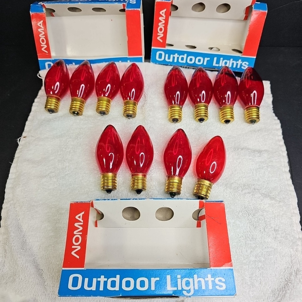 12 X C-9 RED Replacement Bulbs Lights Christmas TESTED Read. With Boxes